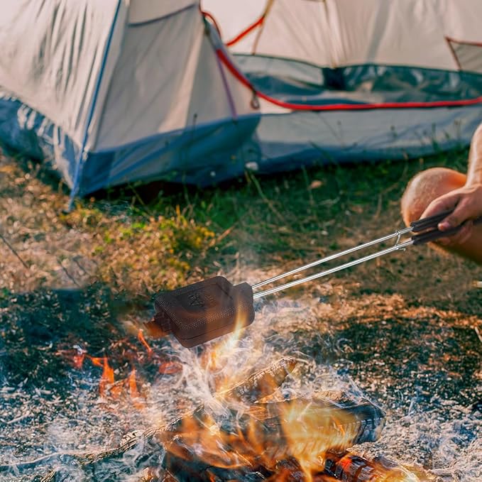 Cast Iron Camp Pie Cooker, Campfire Sandwich Maker (Pack of 2)