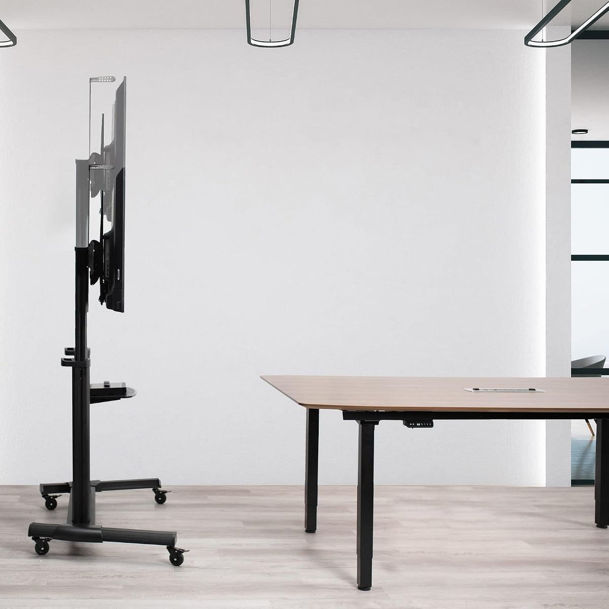 vivo aluminum mobile tv cart for 32 to, front angle view