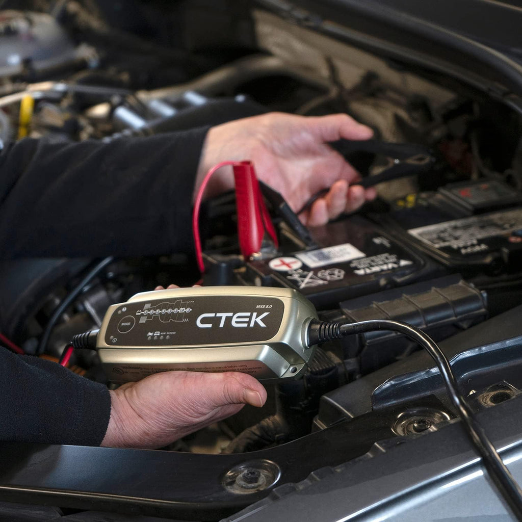 ctek - 40-206 mxs 5.0 fully automatic 4.3 on a desk or shelf