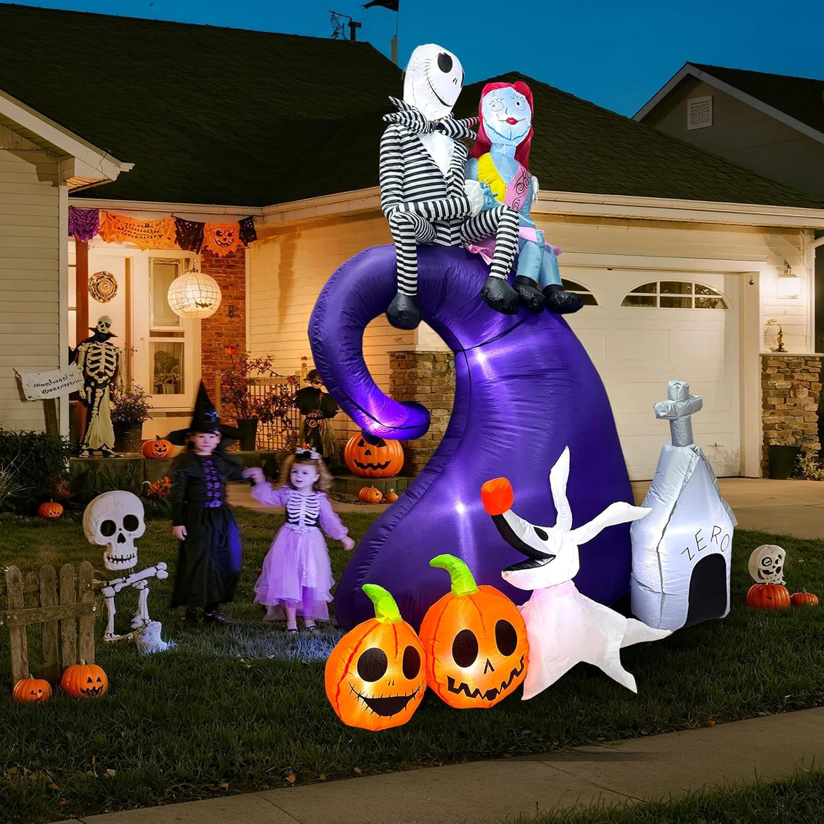 6 FT Halloween Inflatables Outdoor Decoration, Blow Up Yard Decorations with Spooky Skeleton Couple with Ghost Pumpkin and Dog, Built-in LED for Outdoor Inflatable Decor Garden, and Lawn